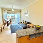 Da Rocha, 502, Charming Apartment, Air Conditioning, Swimming Pool,free Wifi, Faia By Ig 포티마오