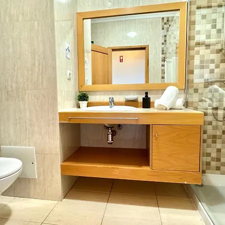 Da Rocha, 502, Charming Apartment, Air Conditioning, Swimming Pool,free Wifi, Faia By Ig