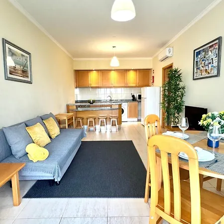 Appartement Da Rocha, 502, Charming Apartment, Air Conditioning, Swimming Pool,free Wifi, Faia By Ig